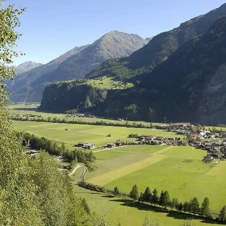 Appartement Alpina Huben Längenfeld